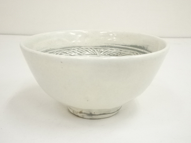 道具 ] - 道具 春湖窯造 高麗二作三島茶碗（共箱） | ネットショップ圭